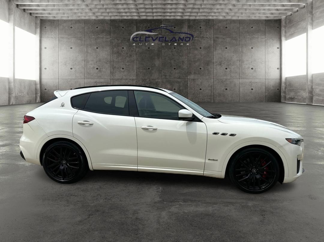 Maserati Levante  2019