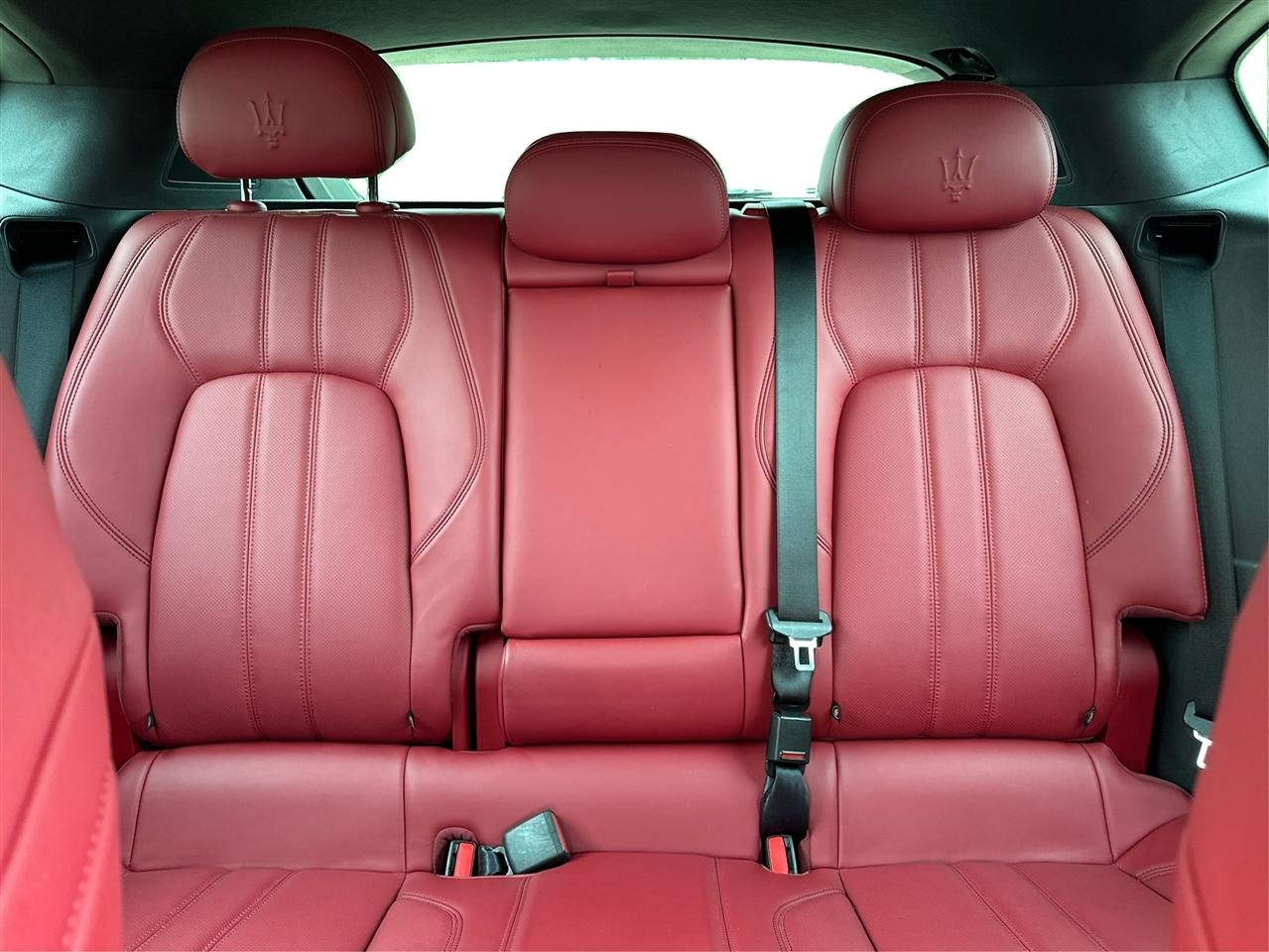 Maserati Levante  2019