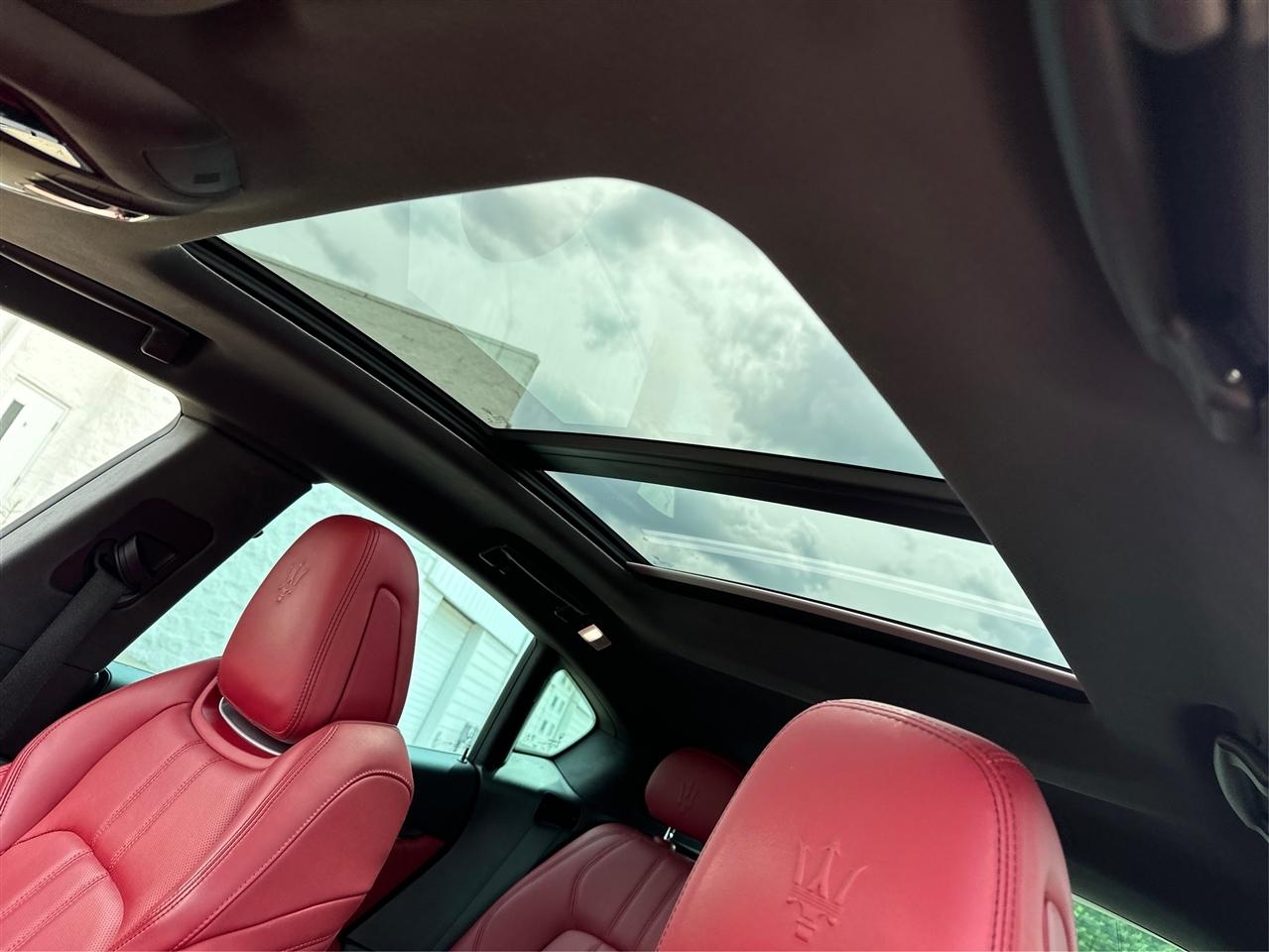 Maserati Levante  2019