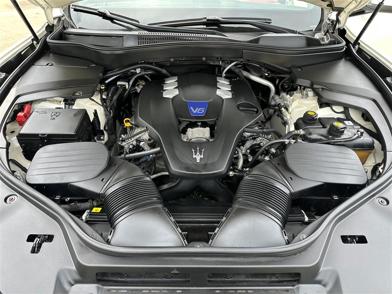 Maserati Levante  2019