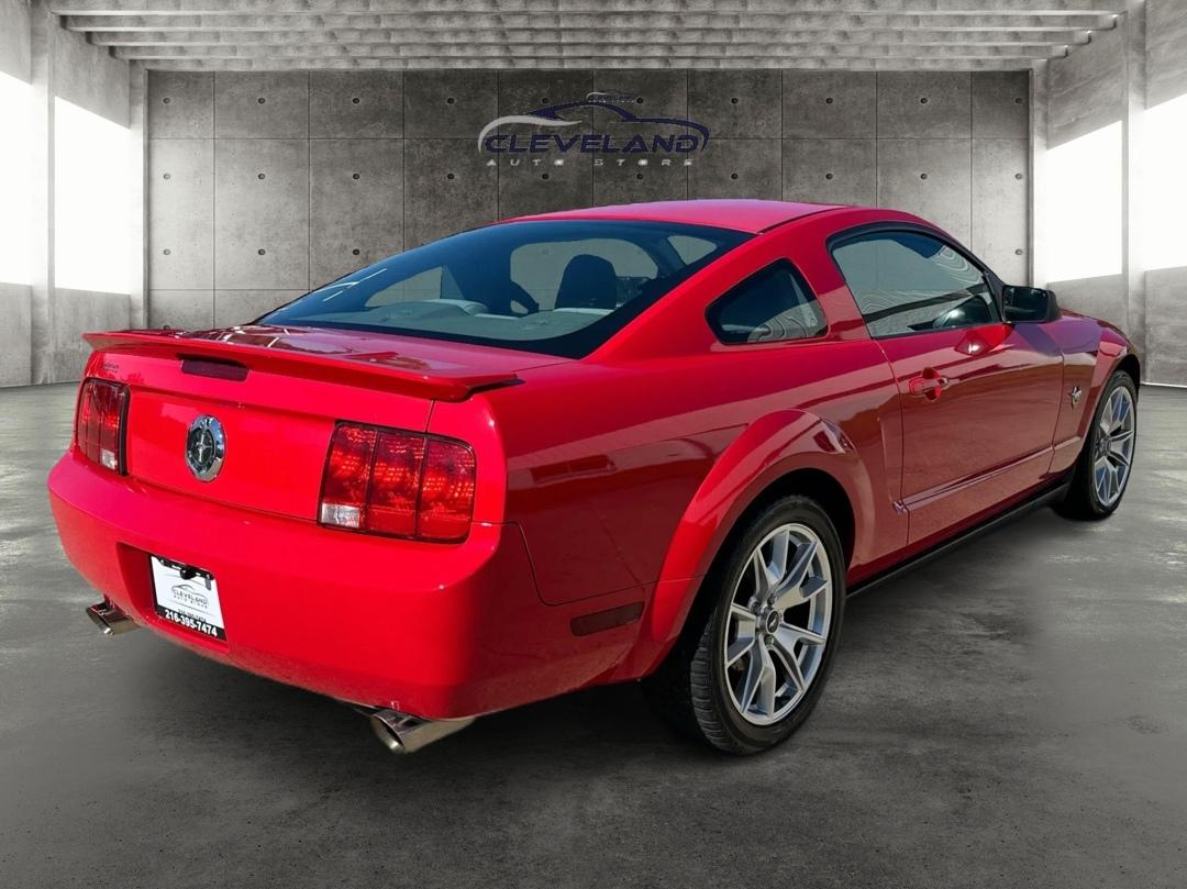 Ford Mustang  2009