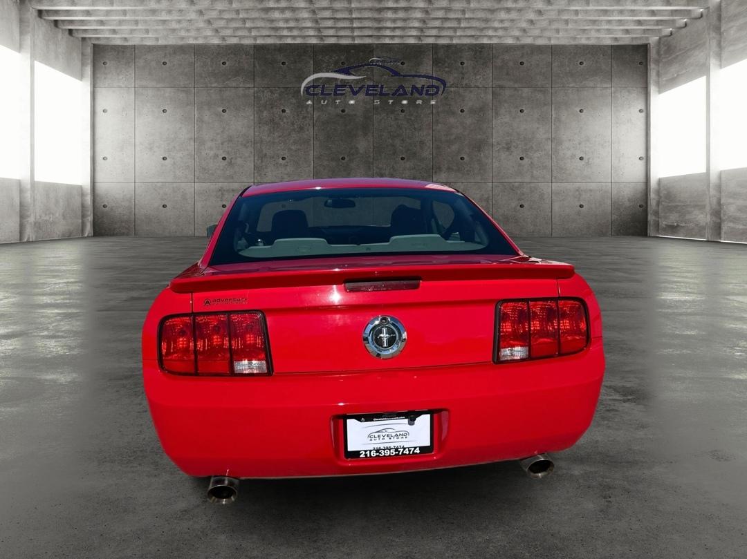 Ford Mustang  2009