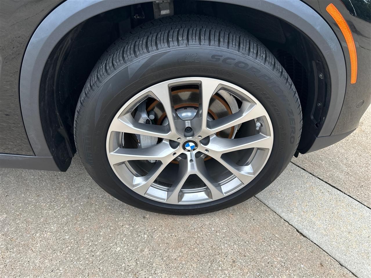 BMW X5  2022