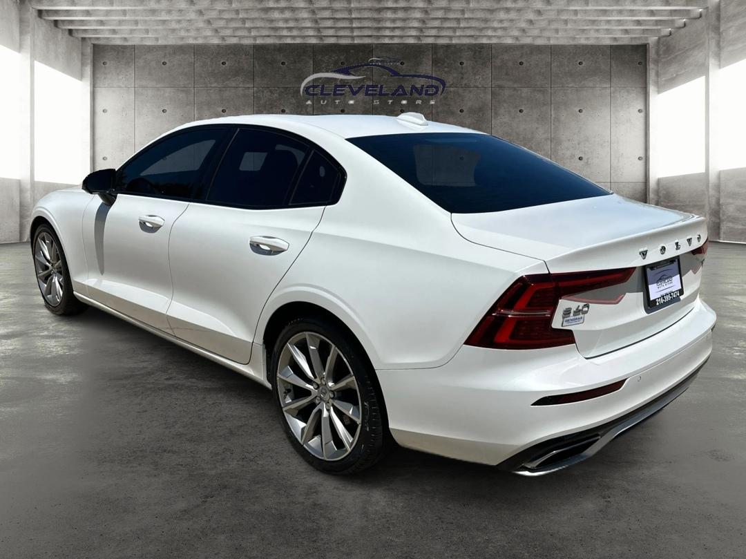 Volvo S60 T5 Momentum 2021