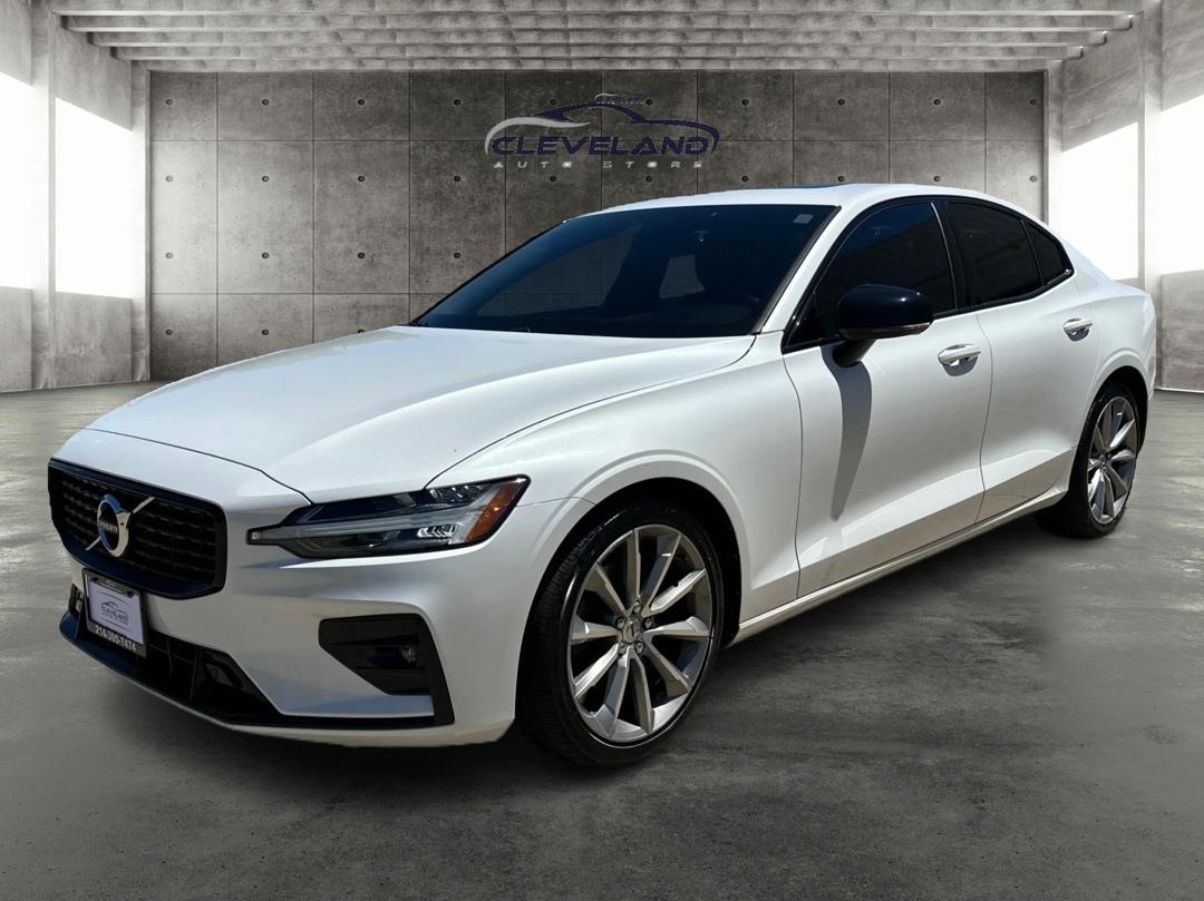 Volvo S60 T5 Momentum 2021