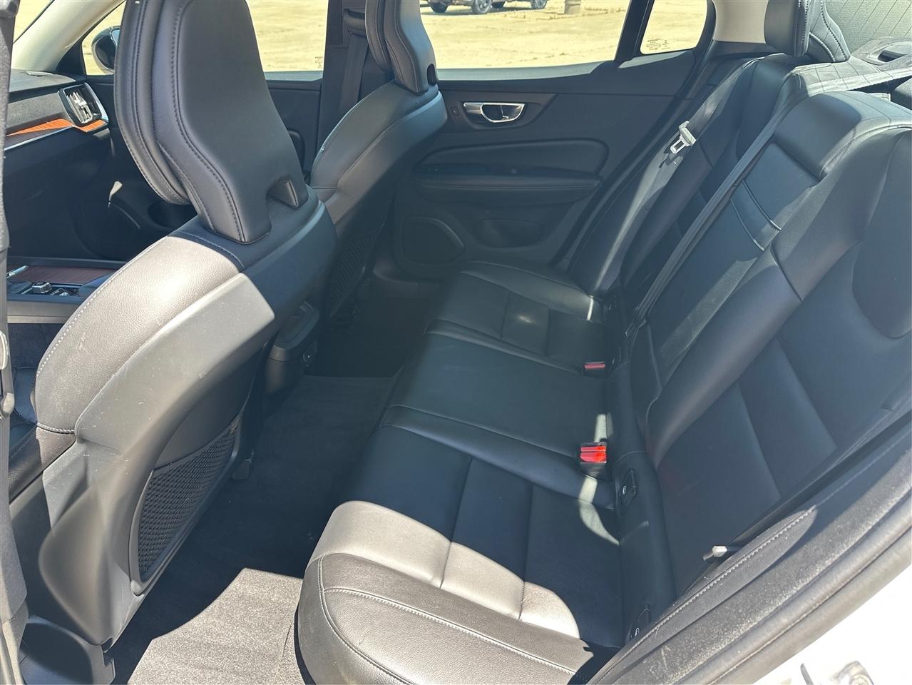 Volvo S60 T5 Momentum 2021