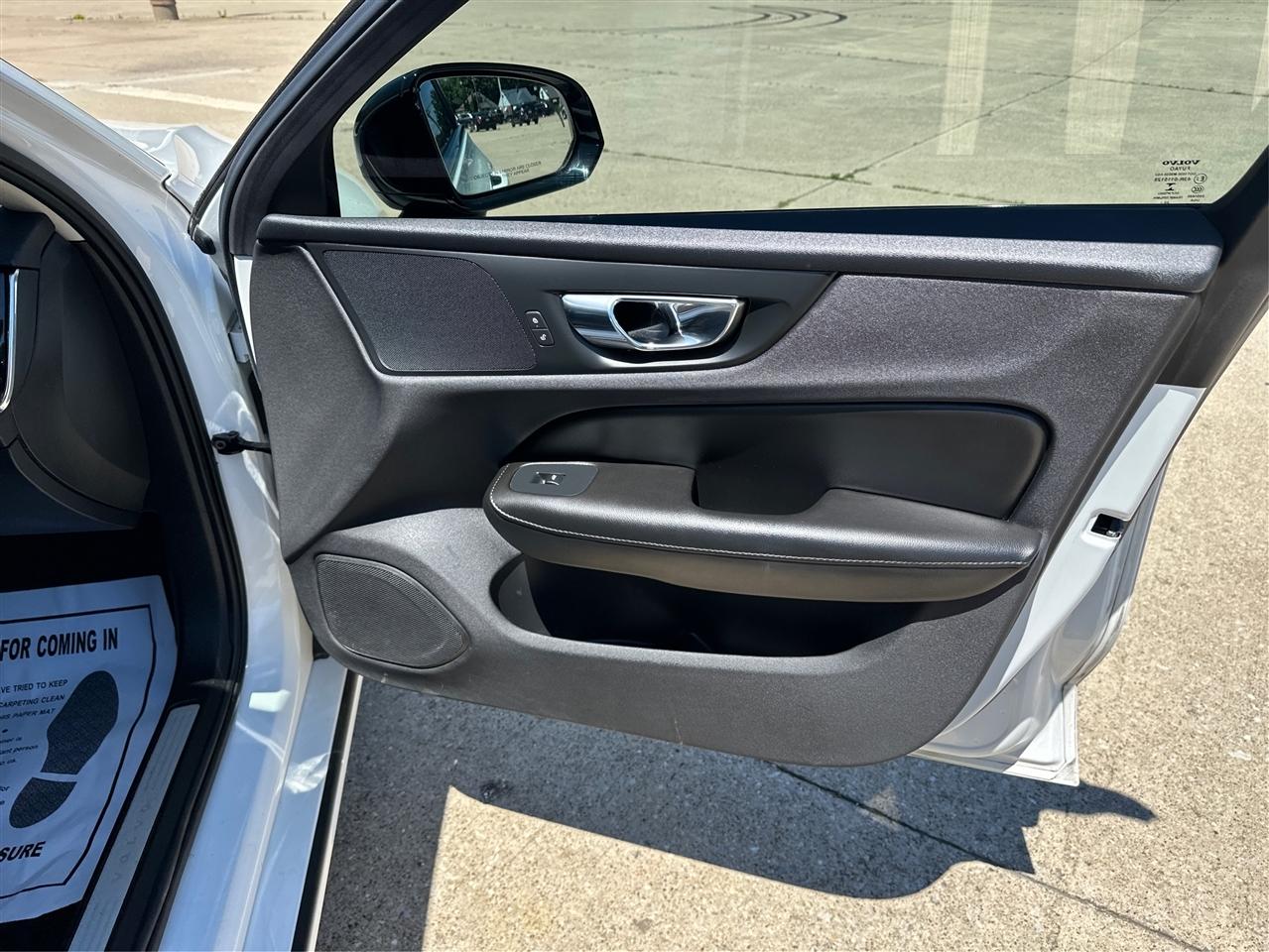 Volvo S60 T5 Momentum 2021