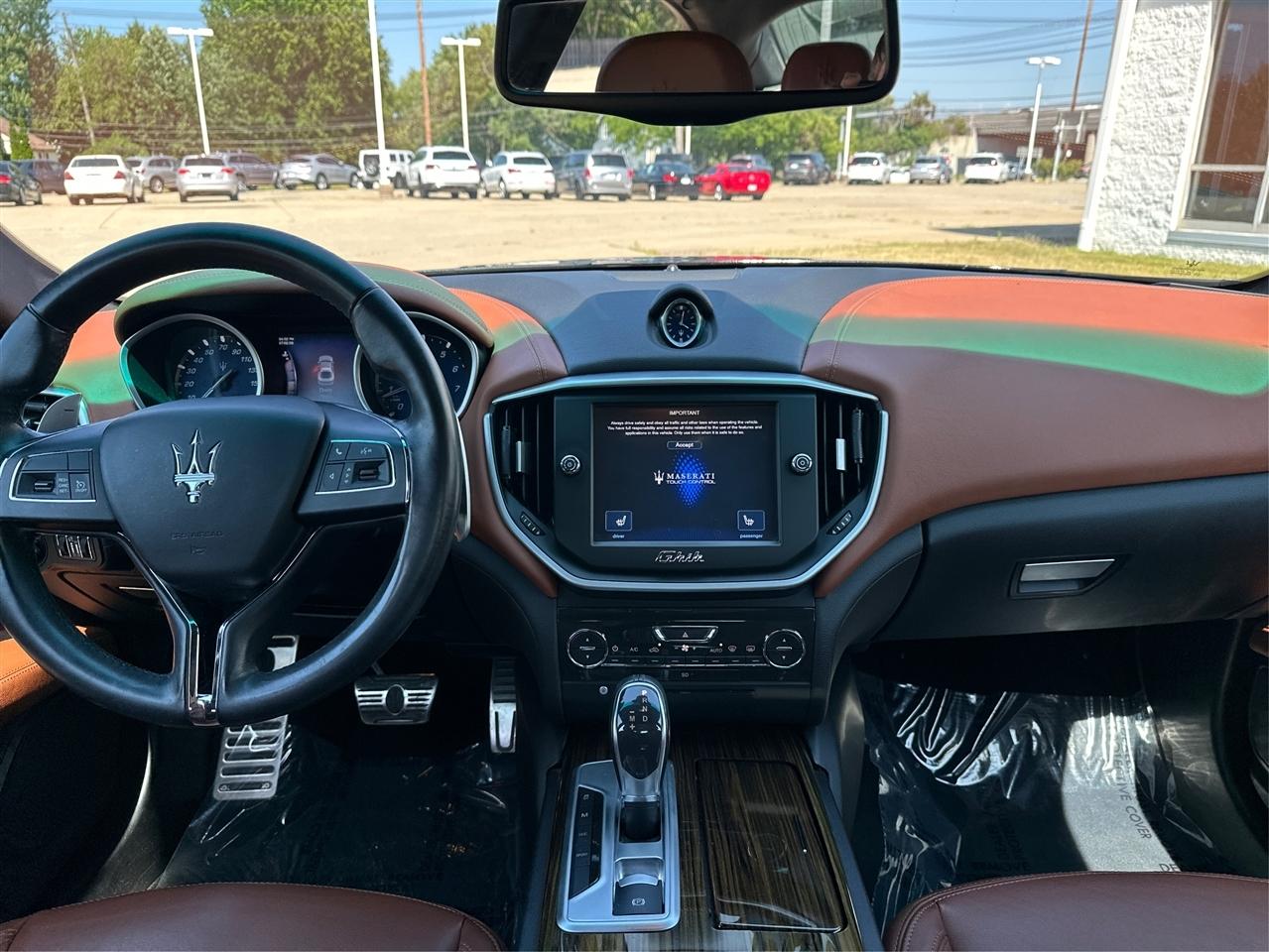 Maserati Ghibli  2014