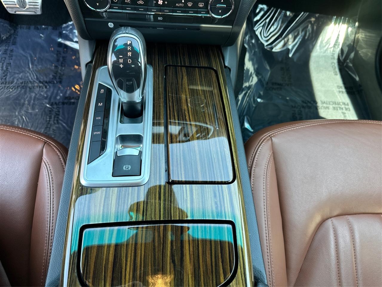 Maserati Ghibli  2014