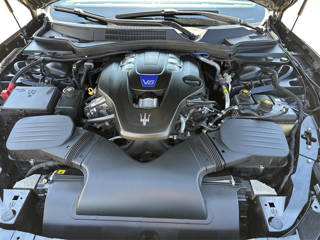 Maserati Ghibli  2014