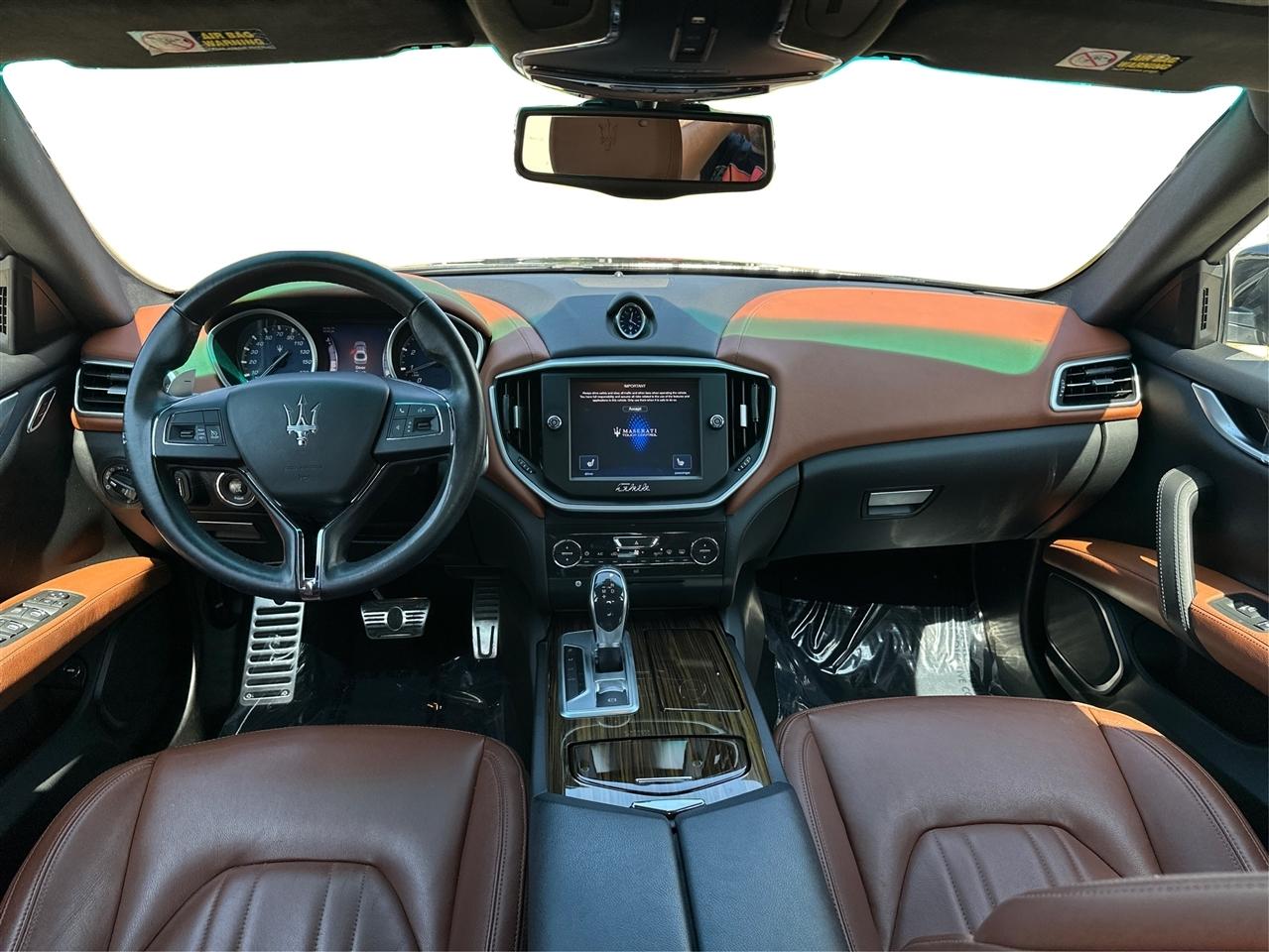 Maserati Ghibli  2014