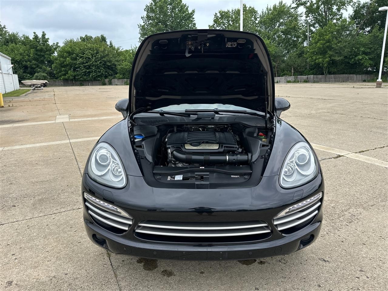 Porsche Cayenne  2014