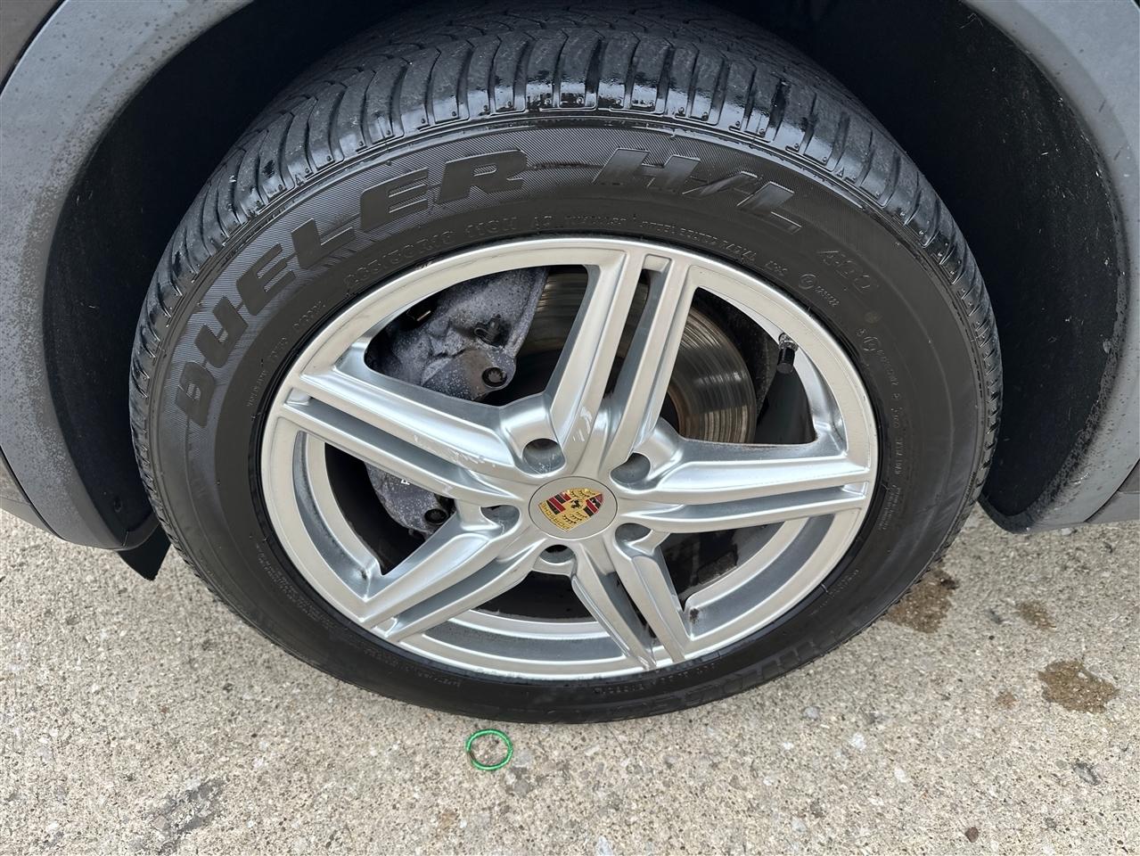 Porsche Cayenne  2014