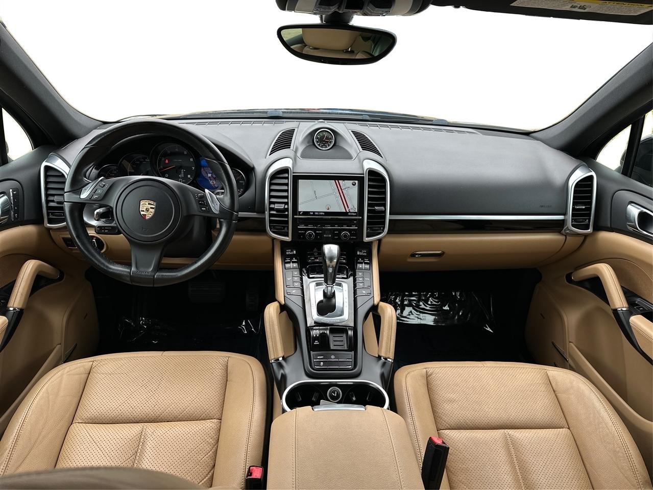 Porsche Cayenne  2014