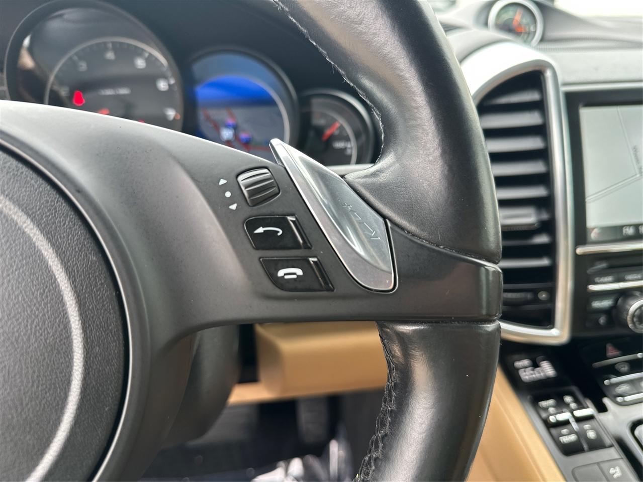 Porsche Cayenne  2014