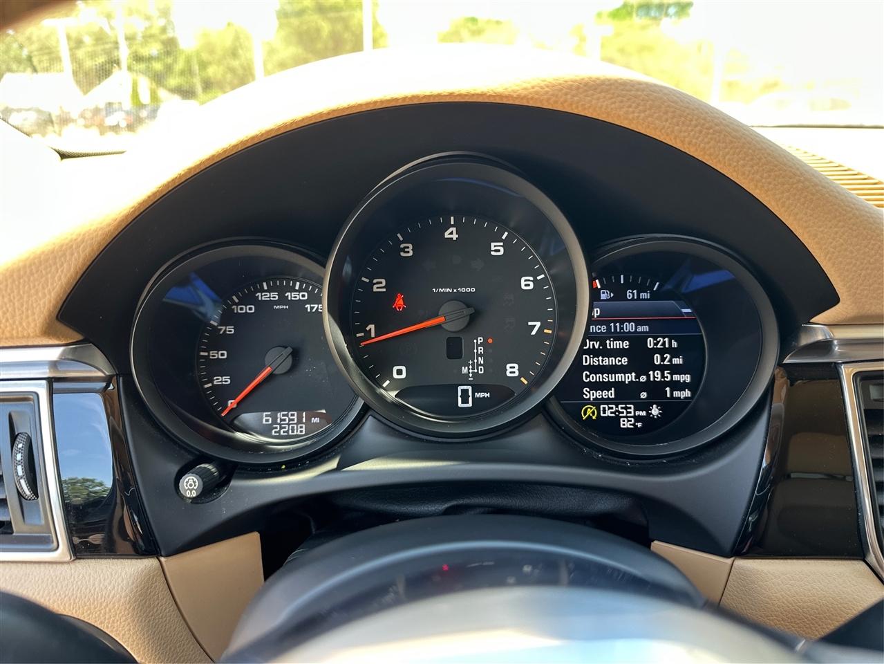 Porsche Macan  2017