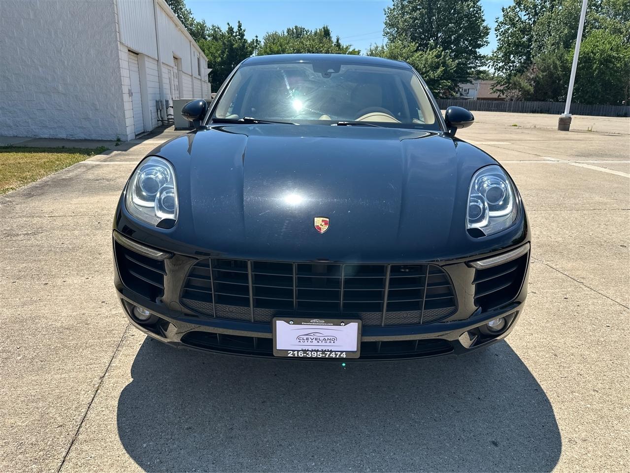 Porsche Macan  2017