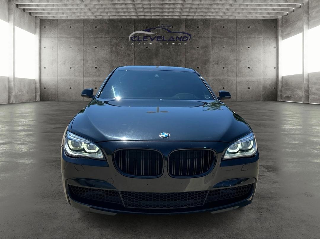 BMW 7-Series  2015