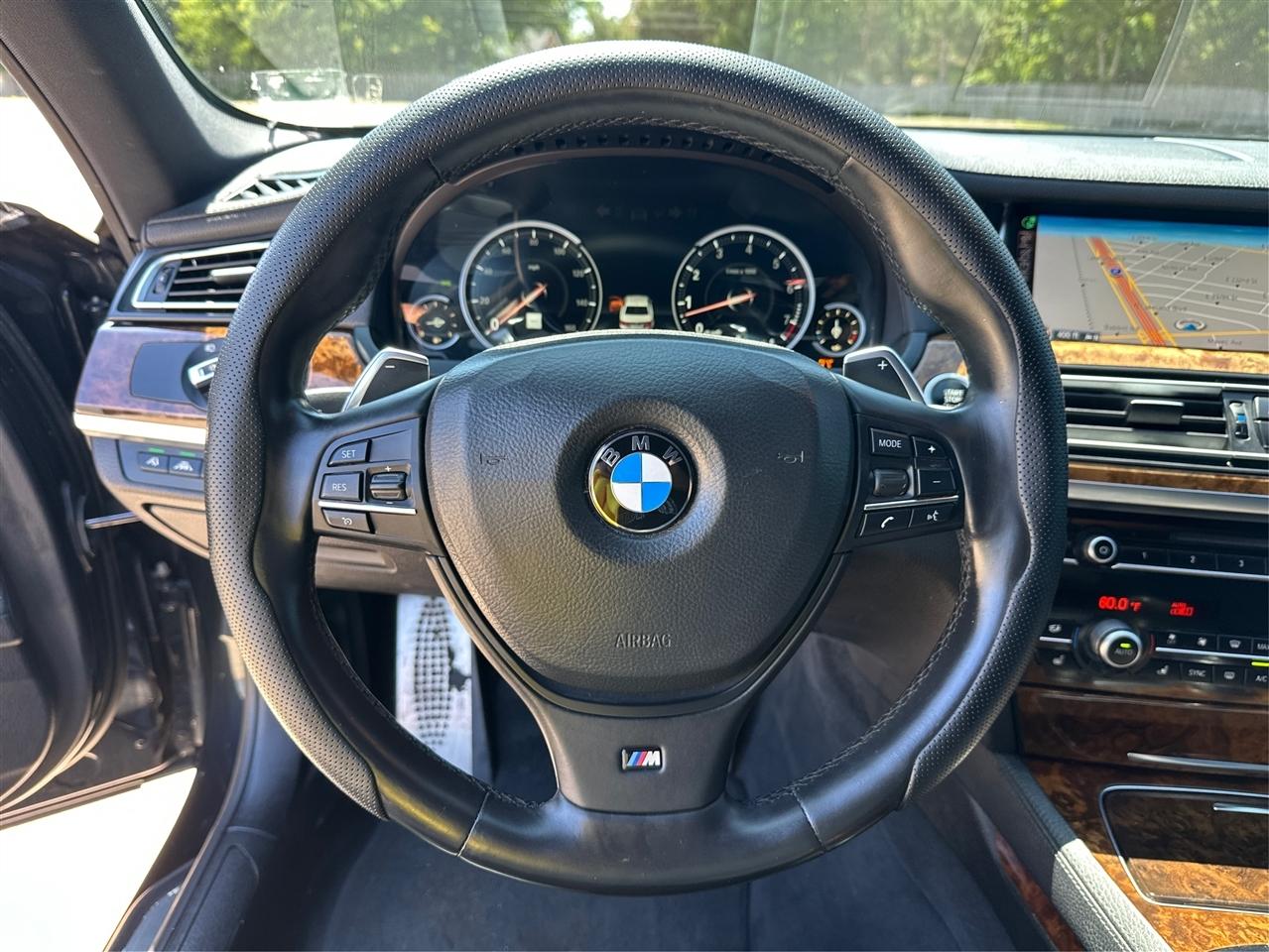BMW 7-Series  2015