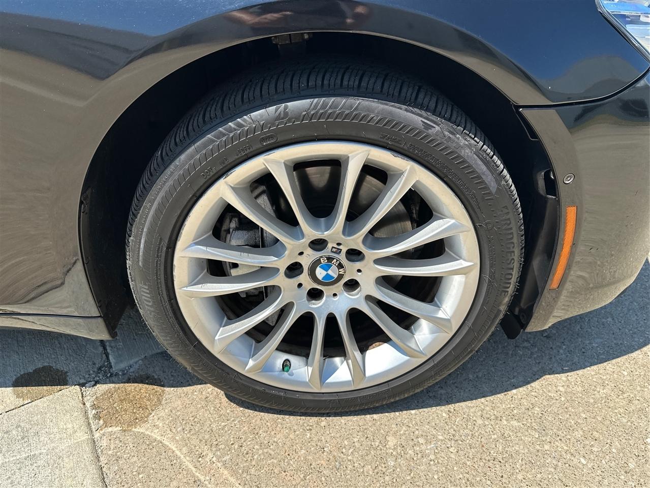 BMW 7-Series  2015
