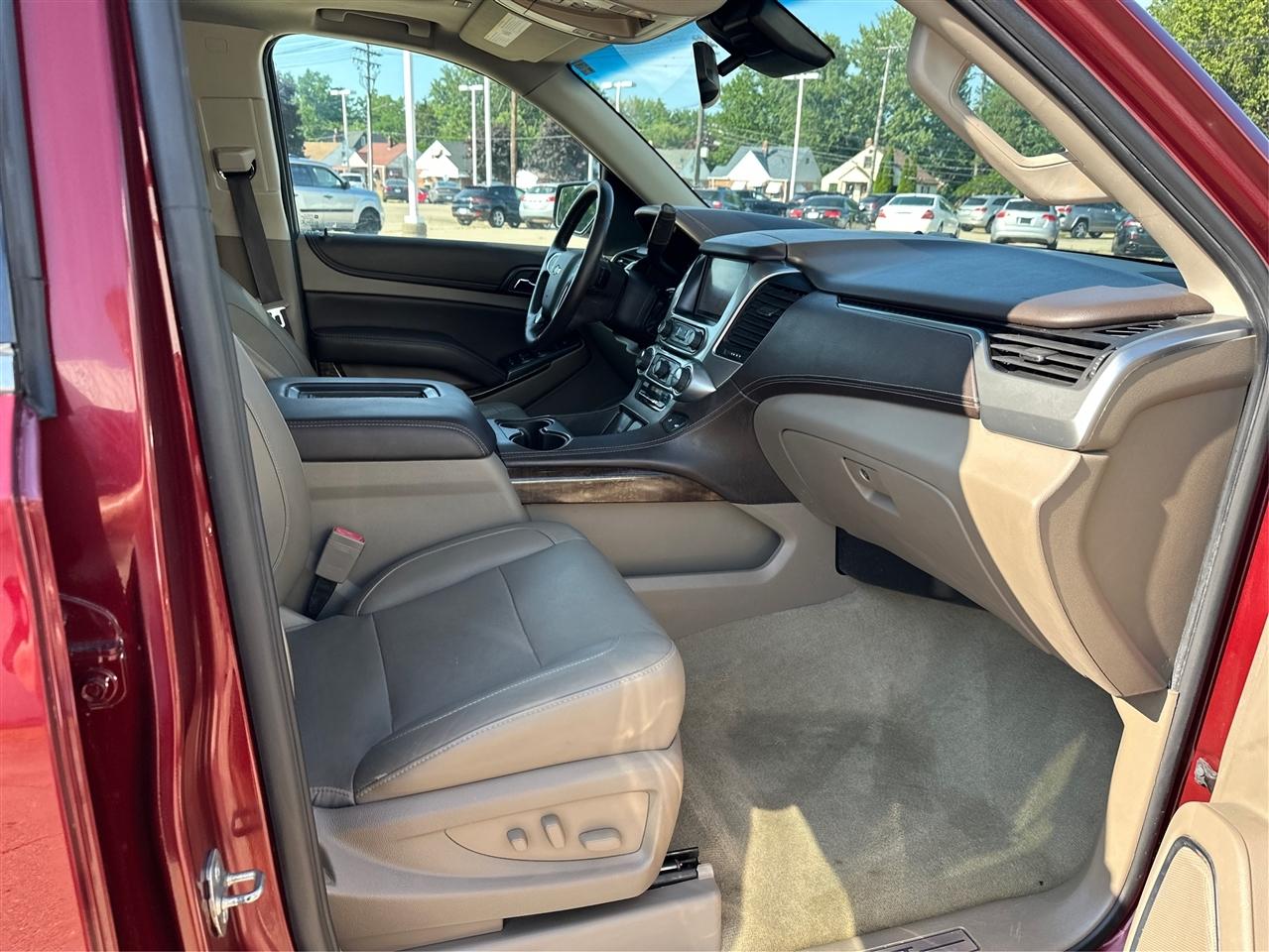 Chevrolet Tahoe  2017