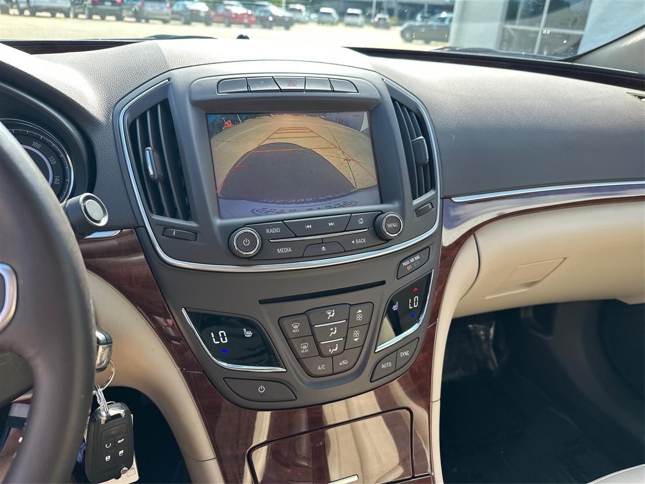 Buick Regal  2017
