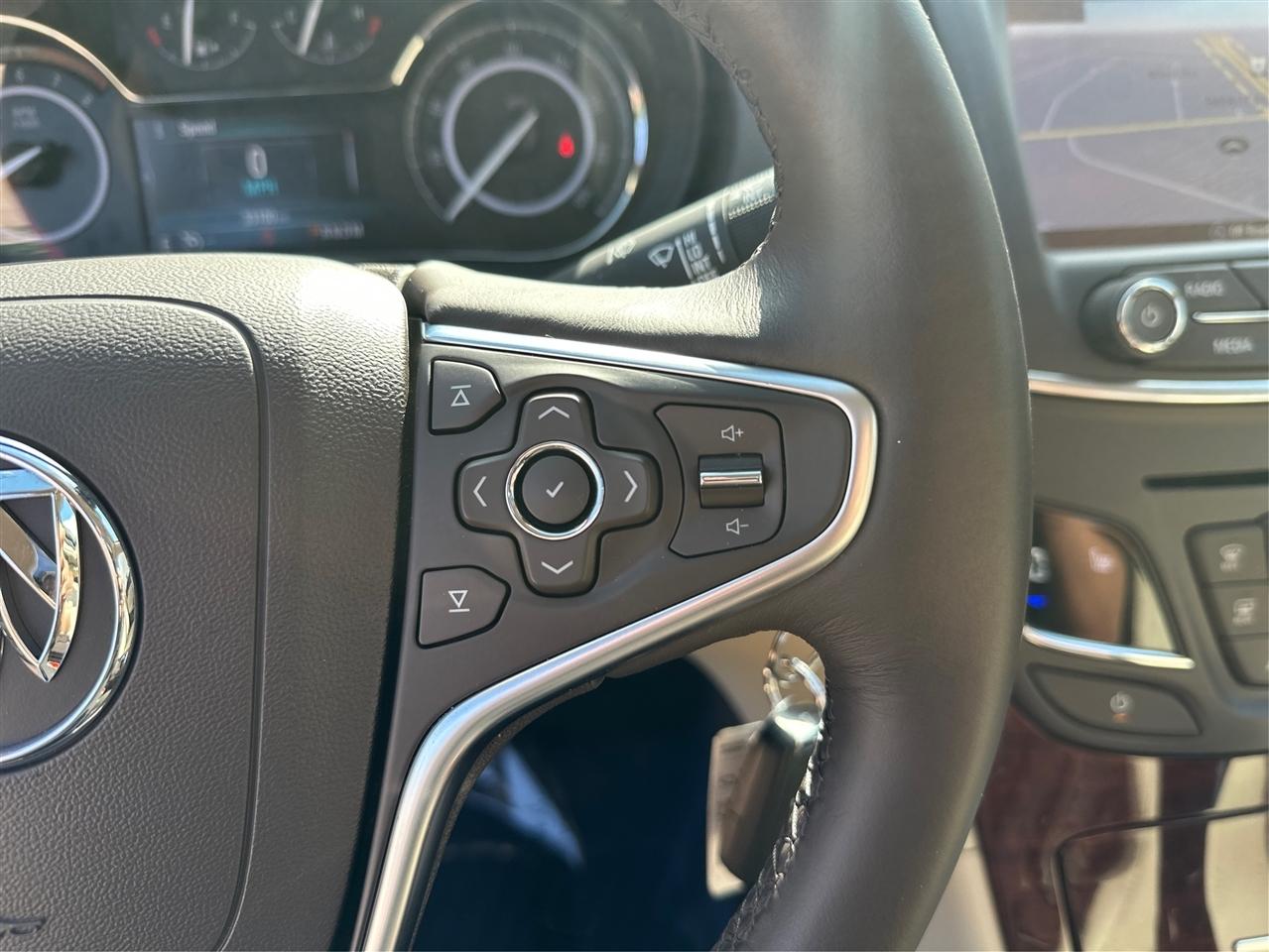 Buick Regal  2017