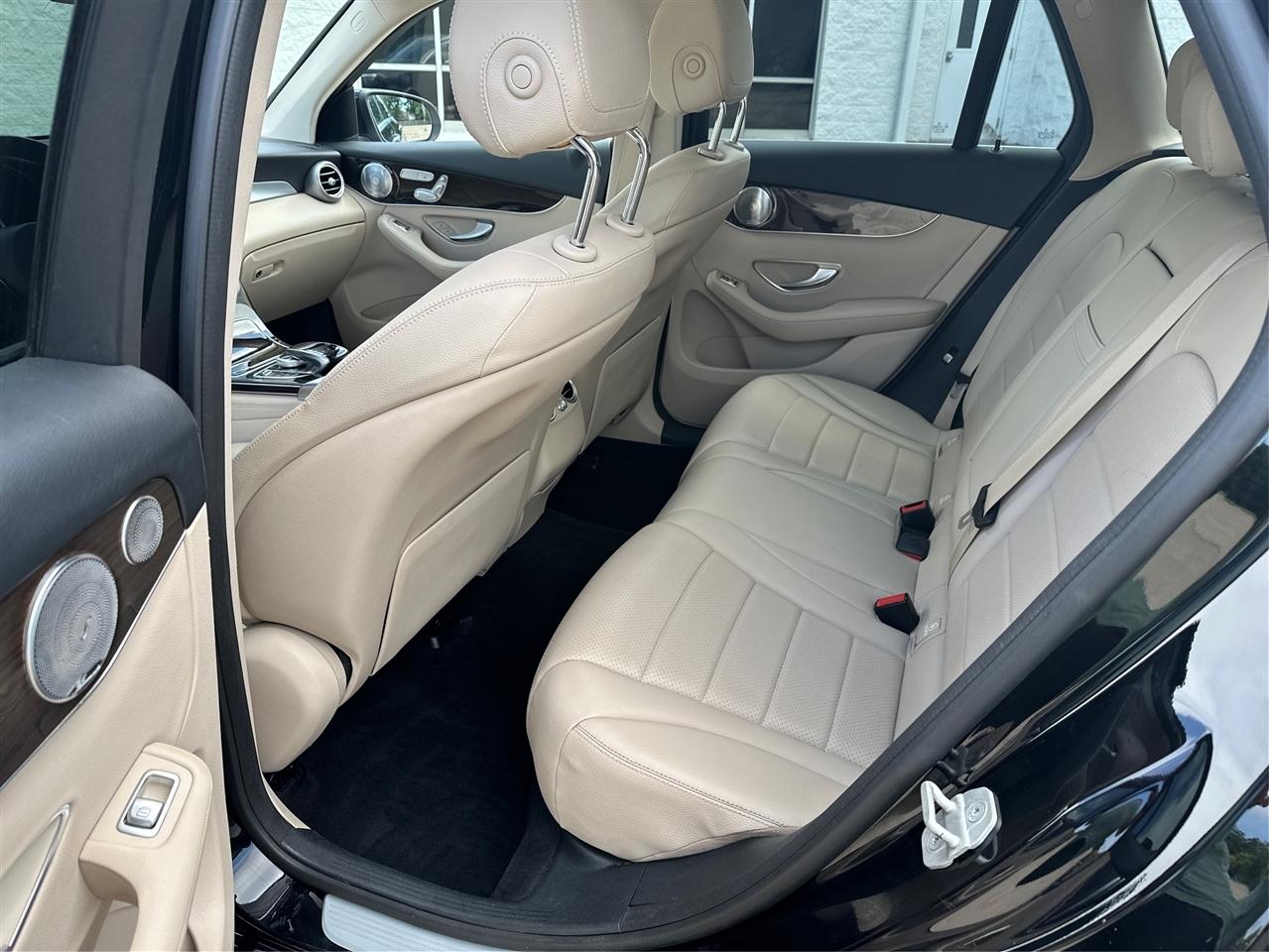 Mercedes-Benz GLC-Class  2016