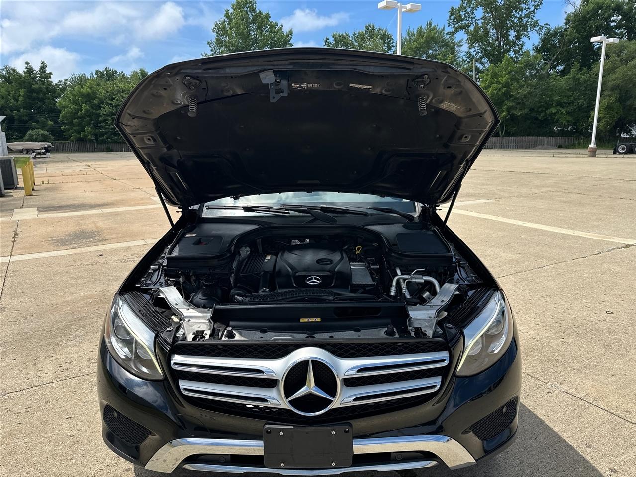 Mercedes-Benz GLC-Class  2016
