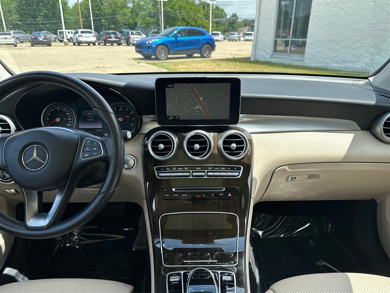 Mercedes-Benz GLC-Class  2016