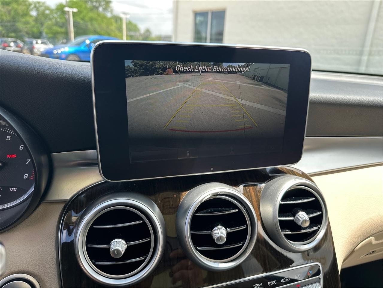 Mercedes-Benz GLC-Class  2016