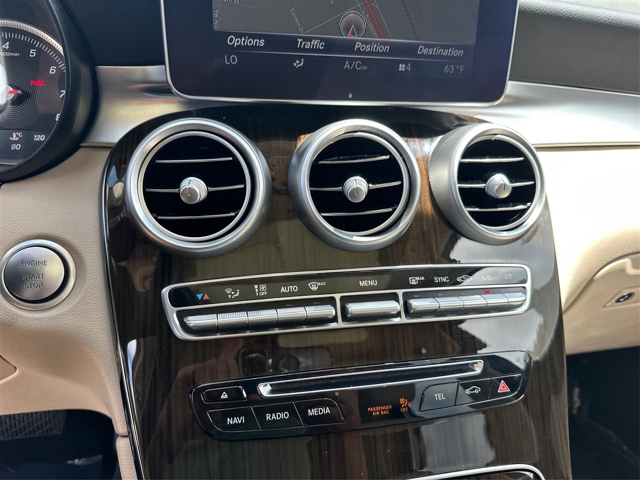 Mercedes-Benz GLC-Class  2016