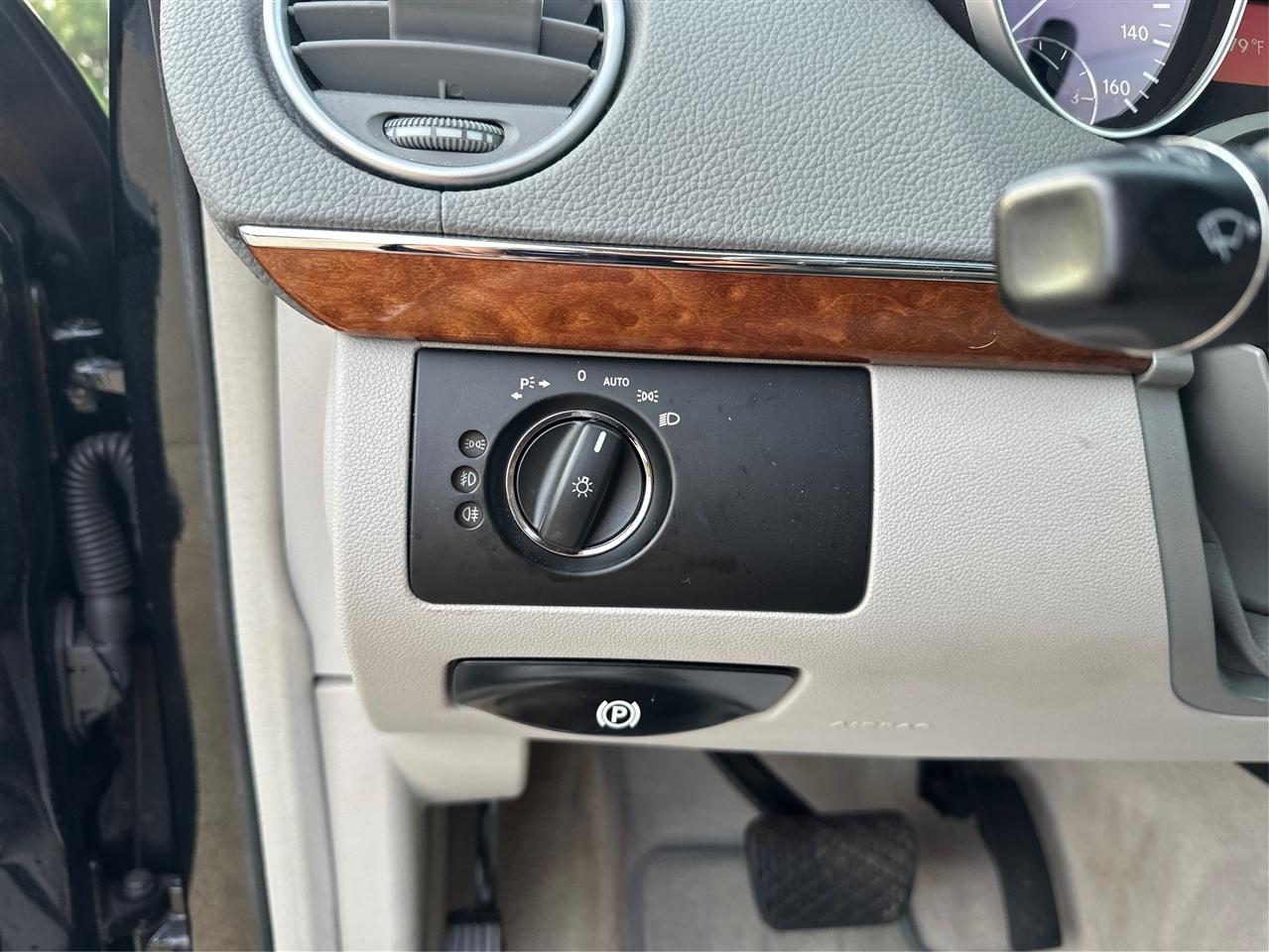 Mercedes-Benz GL-Class  2009