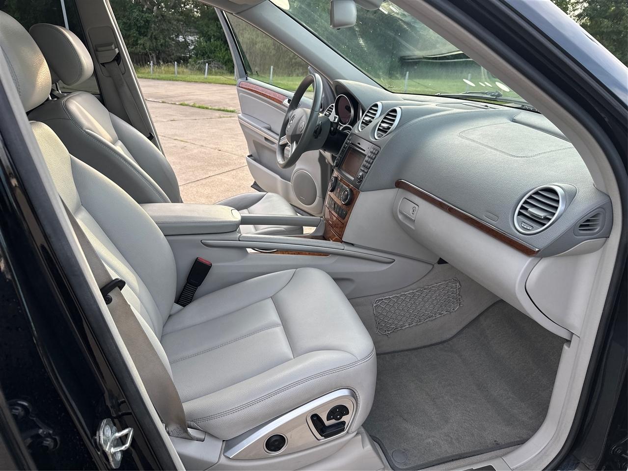 Mercedes-Benz GL-Class  2009