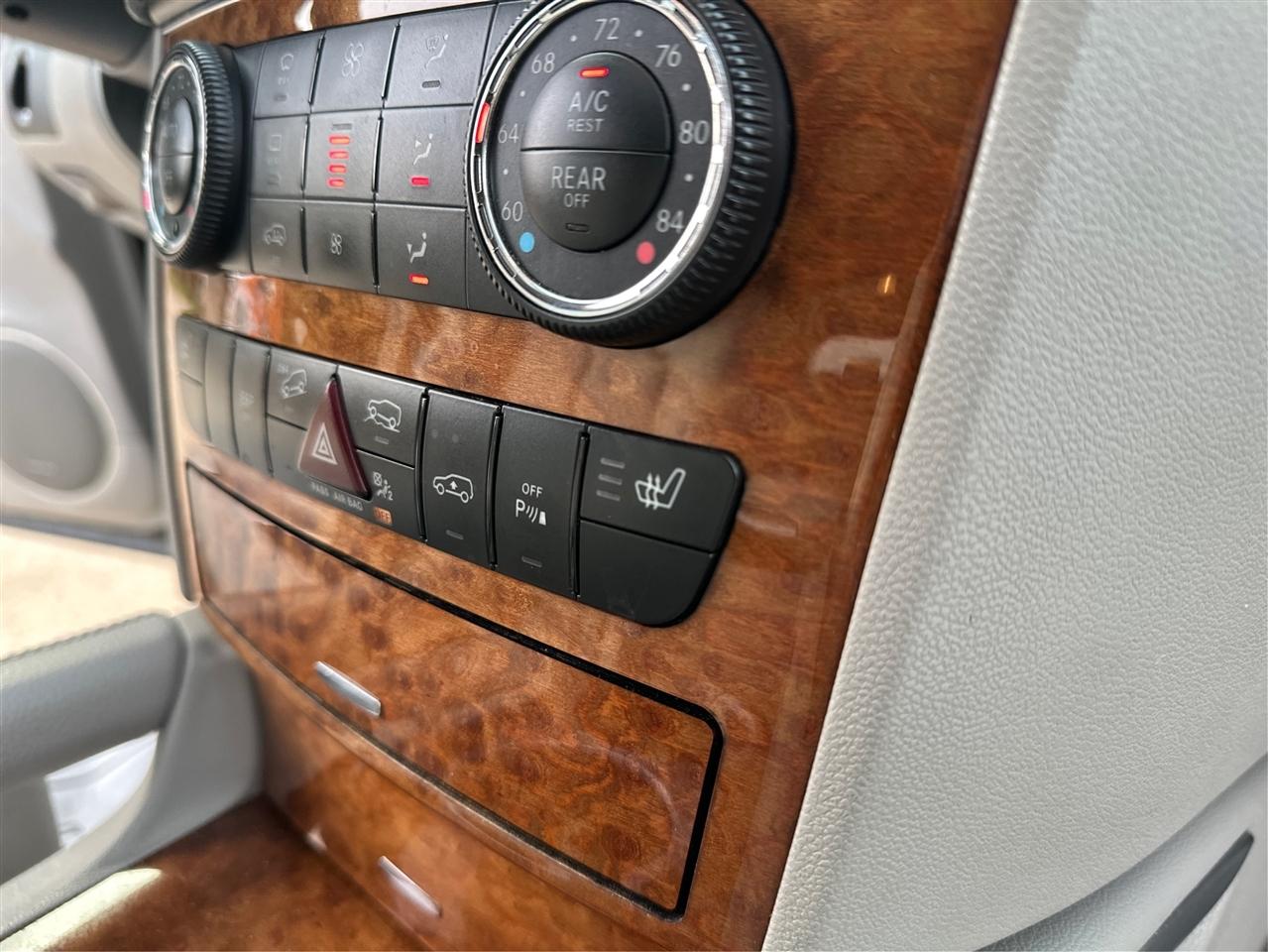 Mercedes-Benz GL-Class  2009