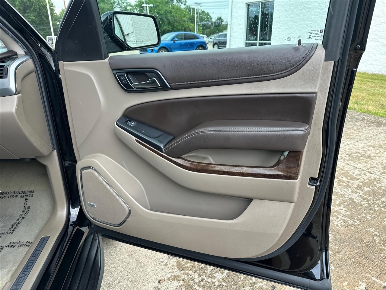 Chevrolet Tahoe  2017