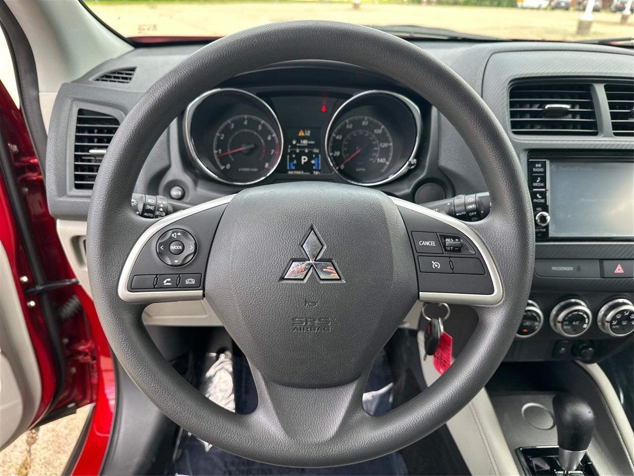 Mitsubishi Outlander Sport  2021