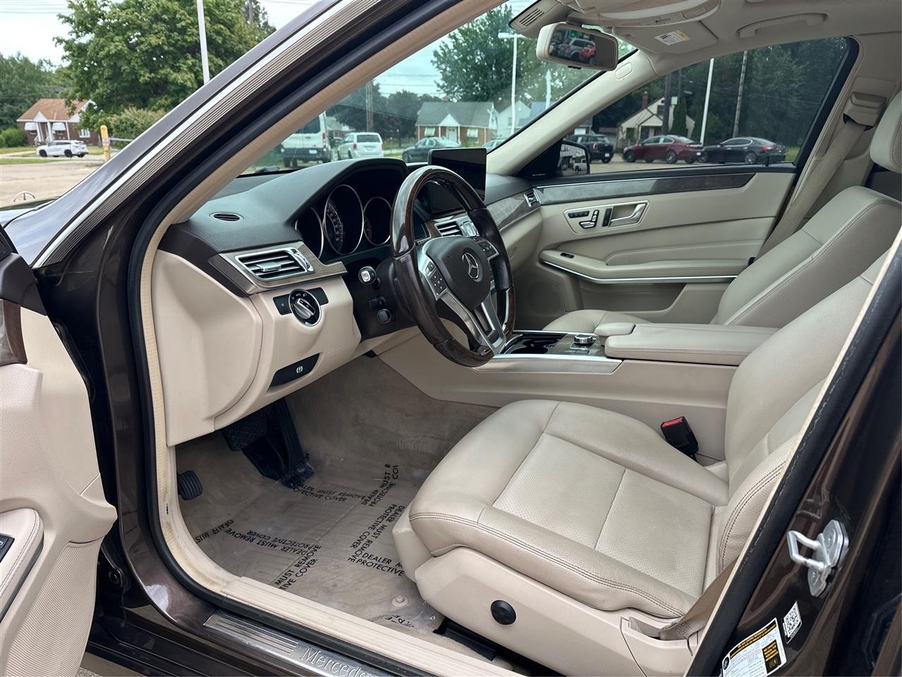 Mercedes-Benz E-Class  2016