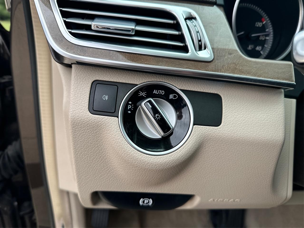 Mercedes-Benz E-Class  2016