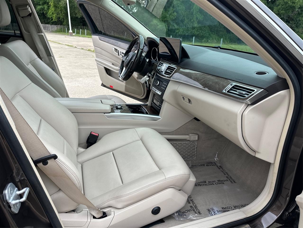Mercedes-Benz E-Class  2016