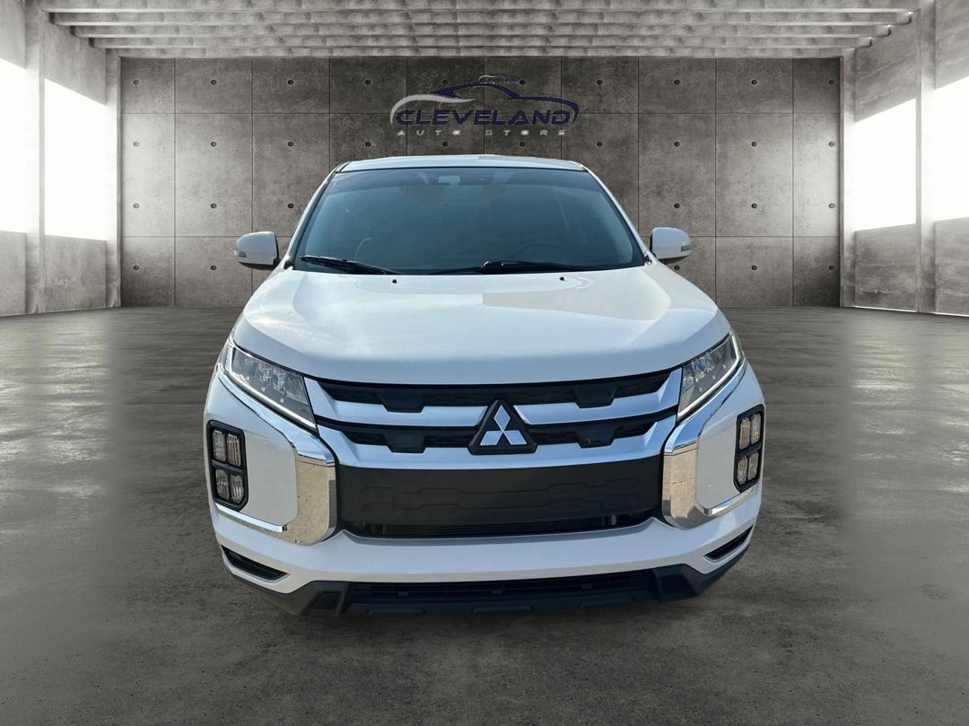 Mitsubishi Outlander Sport  2021