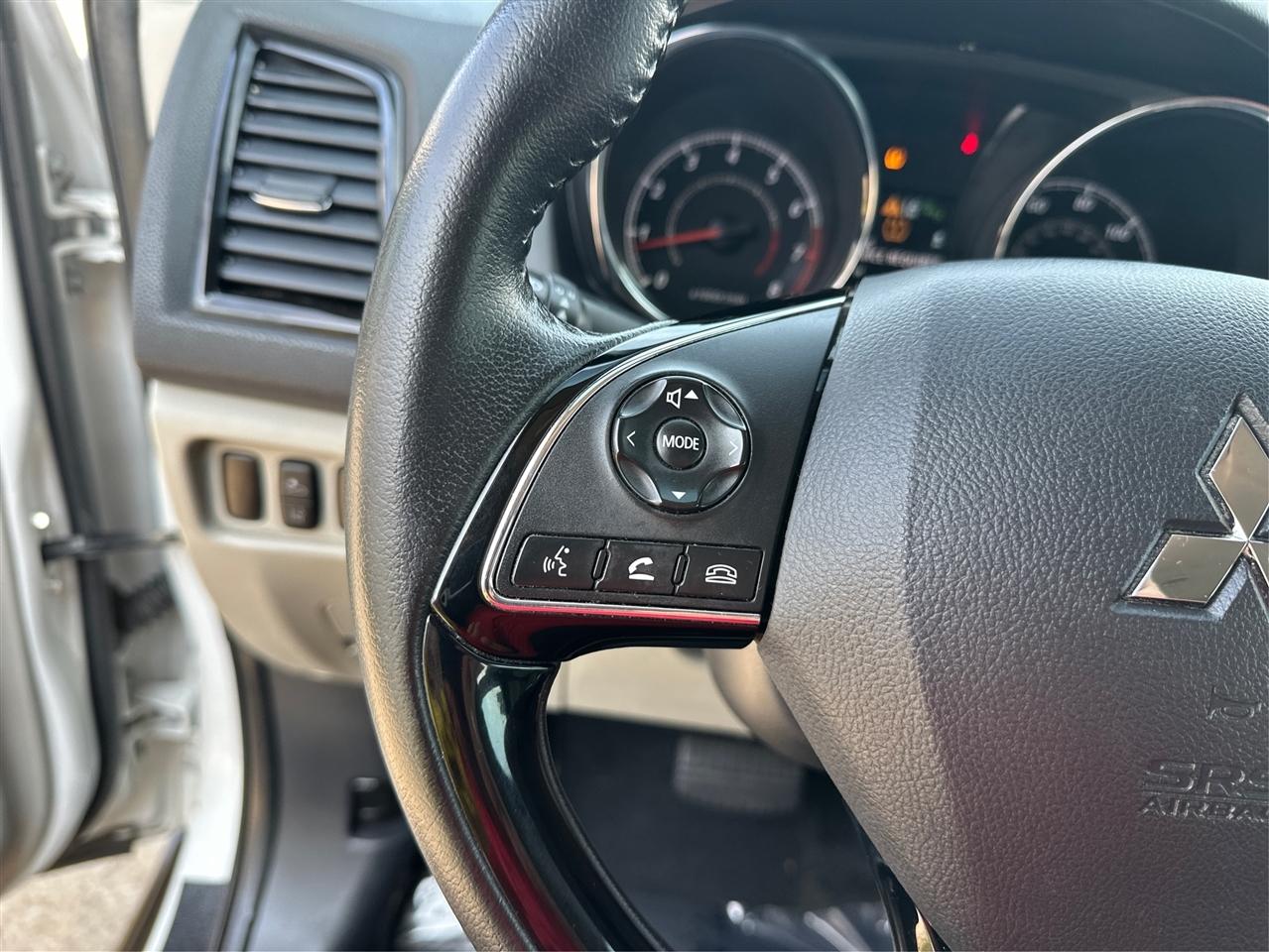 Mitsubishi Outlander Sport  2021