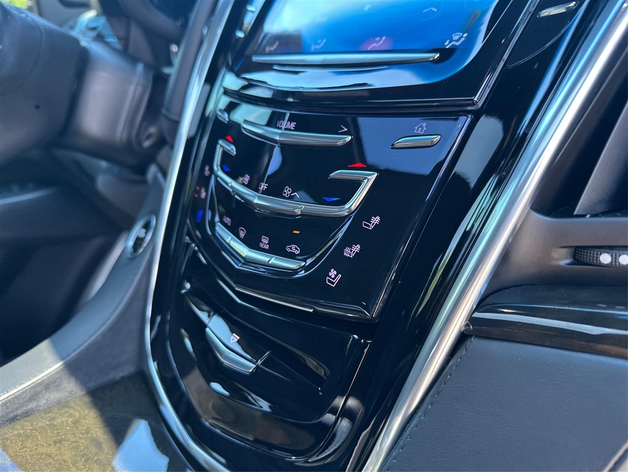 Cadillac Escalade  2019