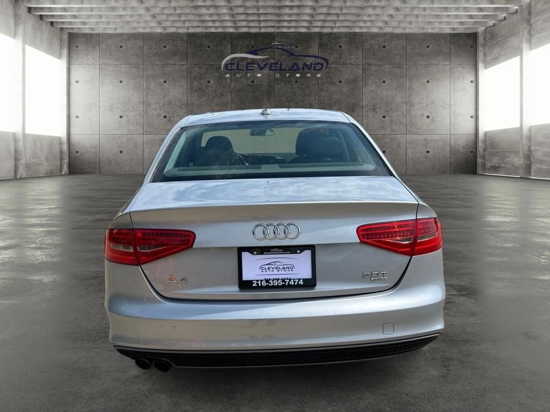 Audi A4  2015