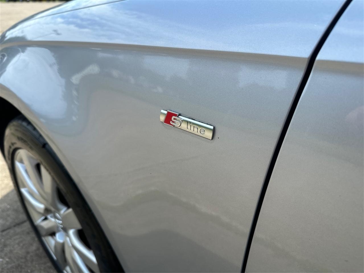 Audi A4  2015