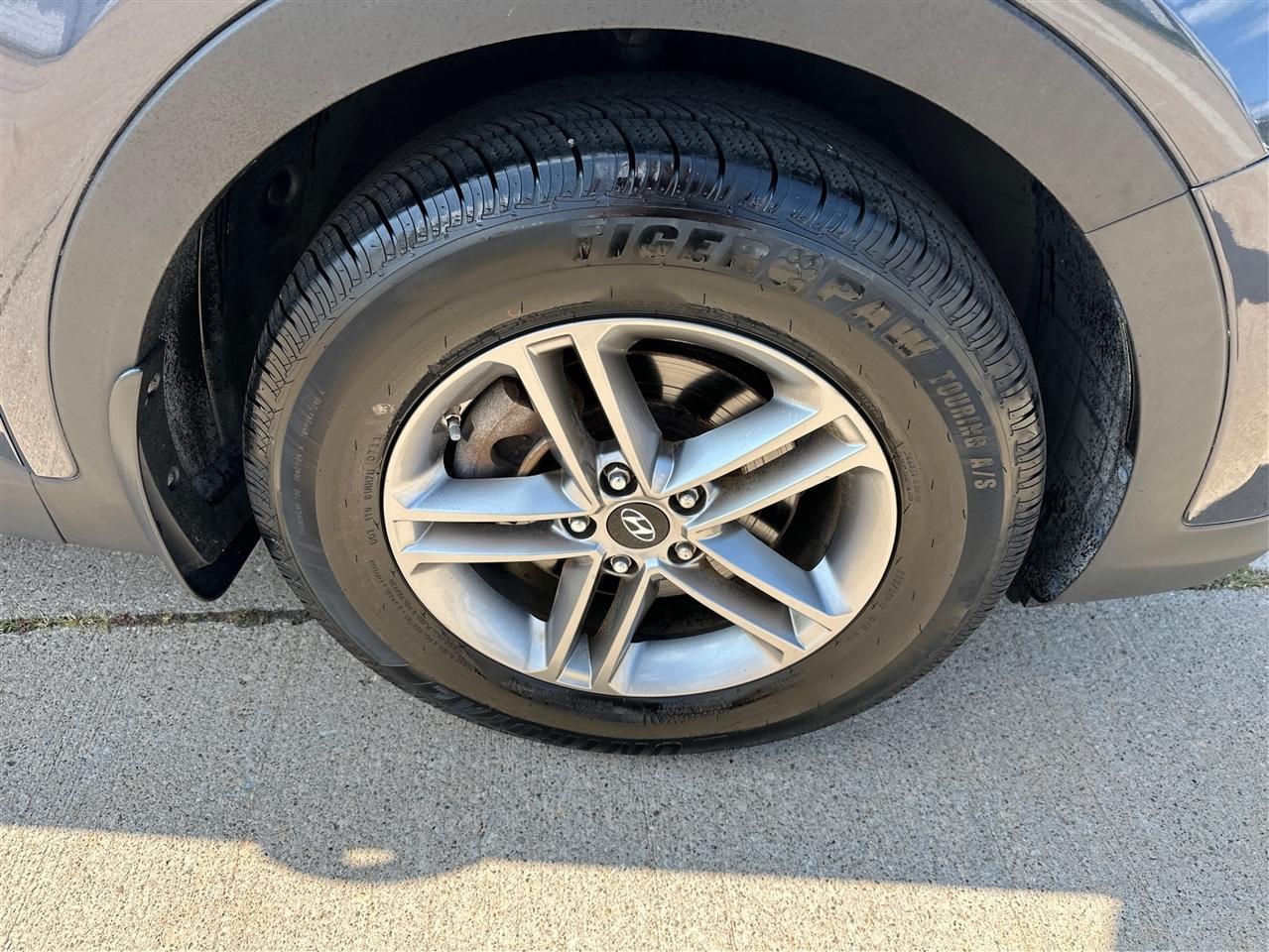 Hyundai Santa Fe  2017
