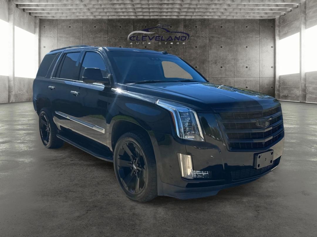 2018 Cadillac Escalade LUXURY