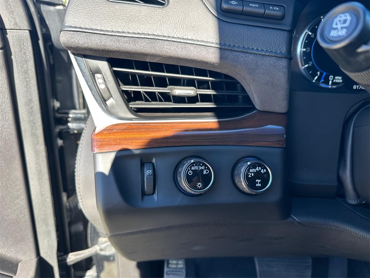 Cadillac Escalade  2018