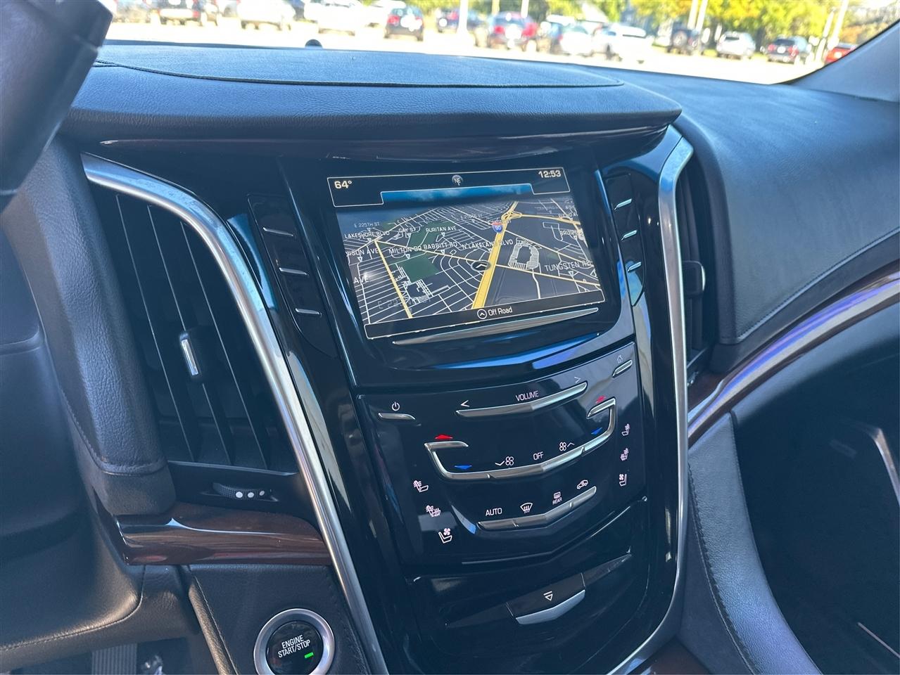 Cadillac Escalade  2018