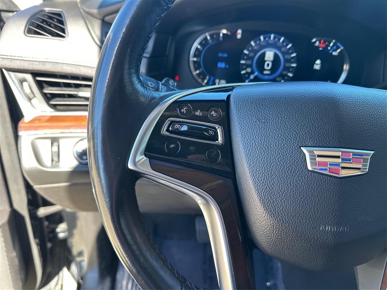 Cadillac Escalade  2018